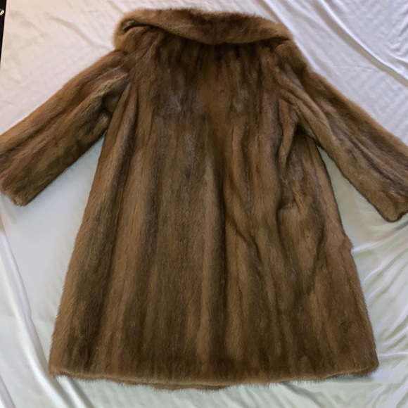 A. Hackman Furs VTG Mink Fur Coat With Beautiful Embroidered Stitching Inside - Picture 8 of 13